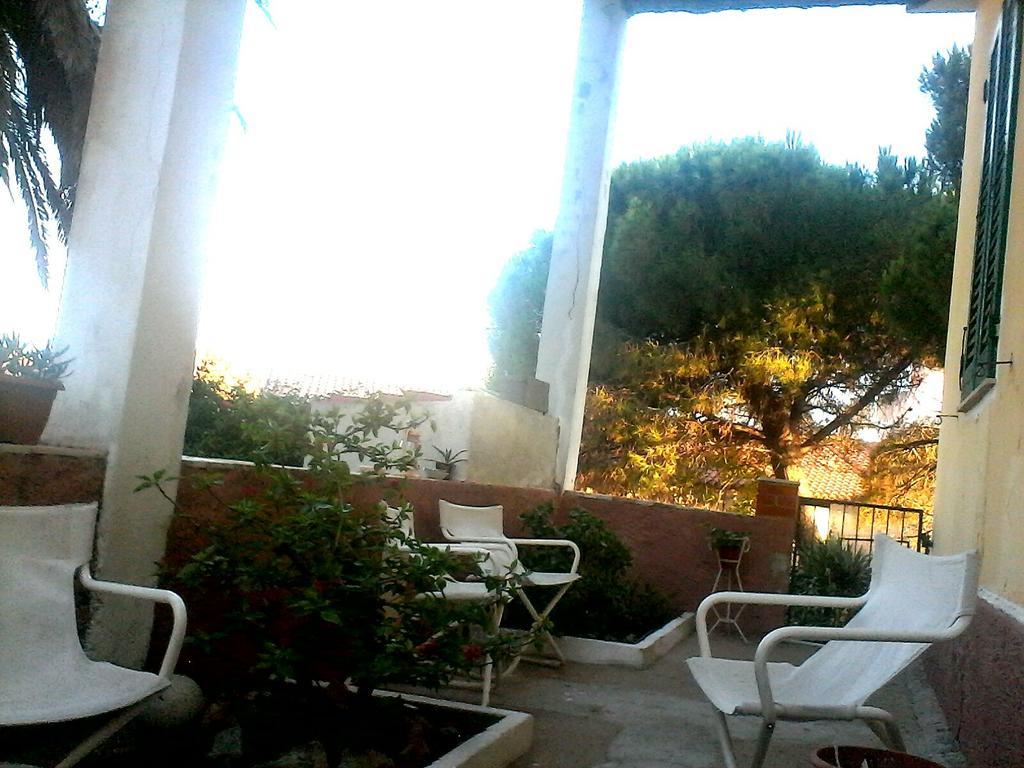 Residenza Via Roma 3 Villa Ла Мадалена Екстериор снимка